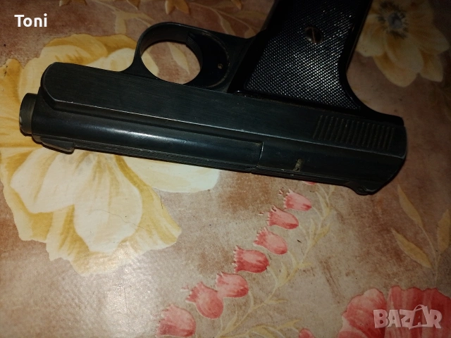 газов пистолет reck perfecta fbi 8000 колекция , снимка 8 - Макари - 53646594