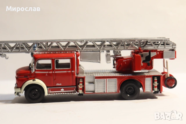 1/72 MERCEDES BENZ ПОЖАРНА КАМИОН МОДЕЛ, снимка 7 - Колекции - 53214544