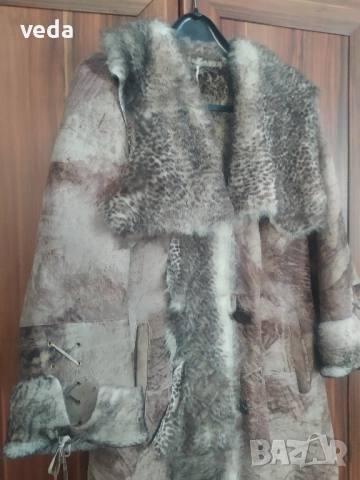 Италианско дизайнерско кожено палто фирма VIA VENETO - размер S, снимка 2 - Палта, манта - 53161411