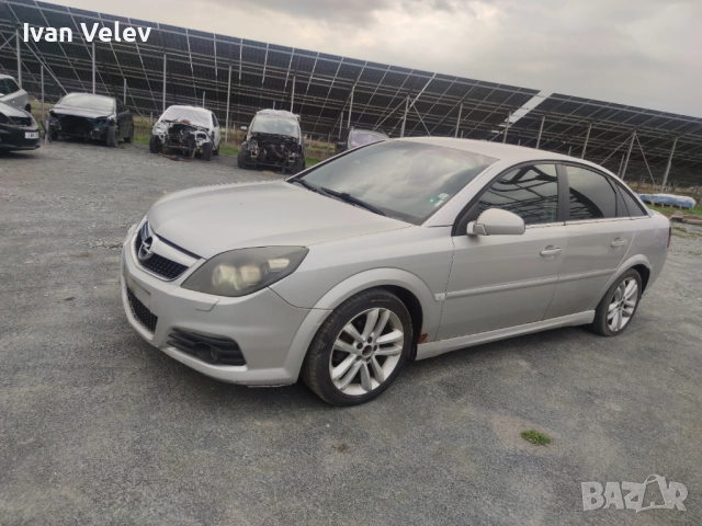 Опел Вектра Ц 1.9 150к.с автомат 2007г. Opel Vectra C 1.9cdti 150k.s, снимка 2 - Автомобили и джипове - 51828171