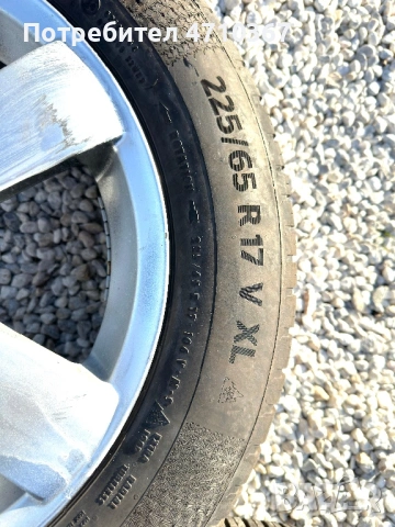 Всесезонни гуми Continental 225/65/17 дот1924, с джанти за RAV 4, снимка 2 - Гуми и джанти - 53843529