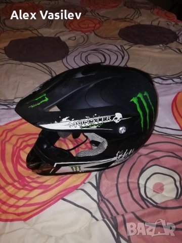 Каска Монстър става за скутер, снимка 2 - Аксесоари за велосипеди - 53725419
