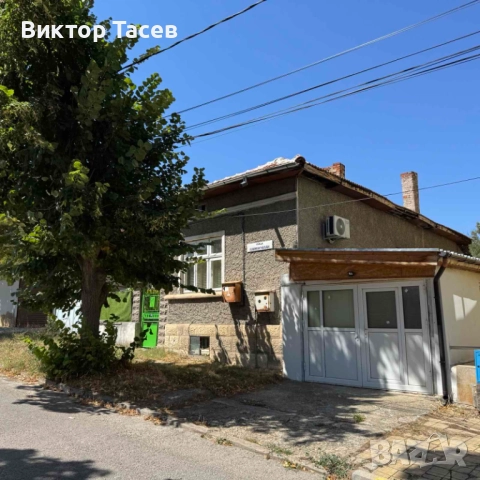 Продавам къща 100 кв.м. с двор 450кв.м. в гр. Разград, снимка 3 - Къщи - 52454097