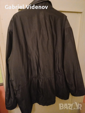 Зимна шуба Hugo Boss. , снимка 4 - Якета - 52578427