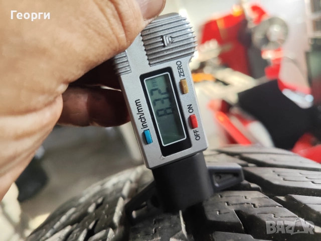 4бр.зимни гуми 235/55/18 Nokian, снимка 2 - Гуми и джанти - 52154683