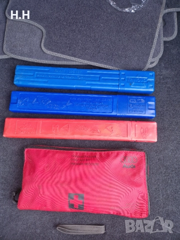 Оригинални аптечки,Оригинални аварийни триъгълници за BMV,Volkswagen,Aydi 