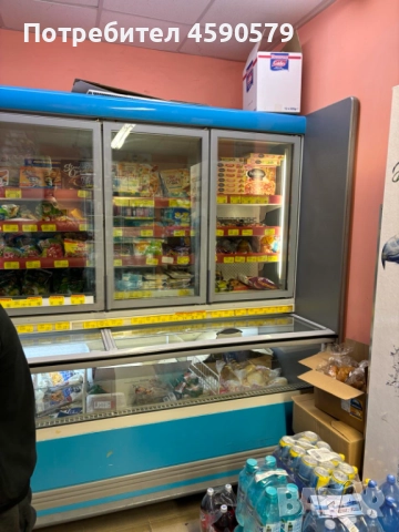 Хладилна витрина крайстенна  минусова