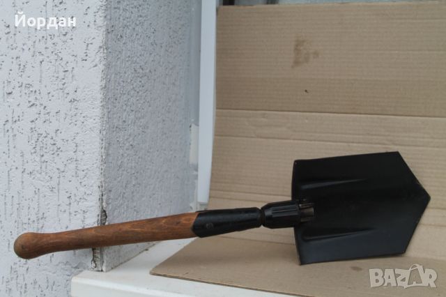 Немска военна лопата, снимка 1 - Антикварни и старинни предмети - 45527509