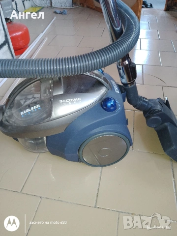 Прахосмукачка STAR LIGHT c HEPA филтър 700W, снимка 2 - Прахосмукачки - 53441467