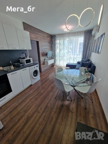 Двустаен обзаведен апартамент на 100м от плажа 