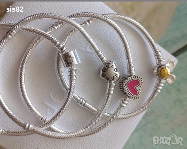 Сребърни гривни с печат Pandora 