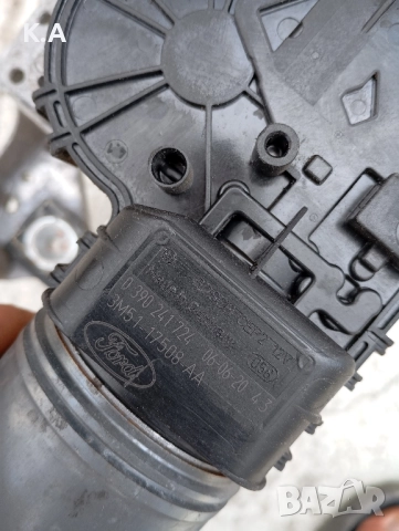 Моторче предни чистачки Ford C-Max, снимка 5 - Части - 51781557