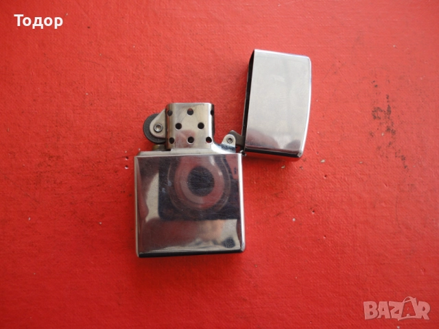 Бензинова запалка Zippo 6