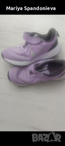 Маратонки NIKE, снимка 1