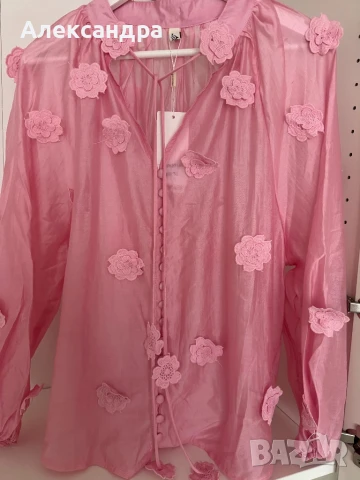 Дамска риза