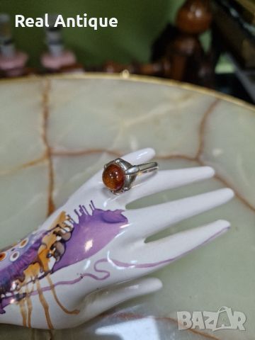Винтиж страхотен антикварен сребърен пръстен с кехлибар , снимка 6 - Антикварни и старинни предмети - 46241035