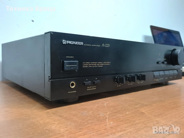 Стерео усилвател PIONEER A-223. Перфектен с прекрасен звук! Изпращам видео. , снимка 2 - Ресийвъри, усилватели, смесителни пултове - 53915747