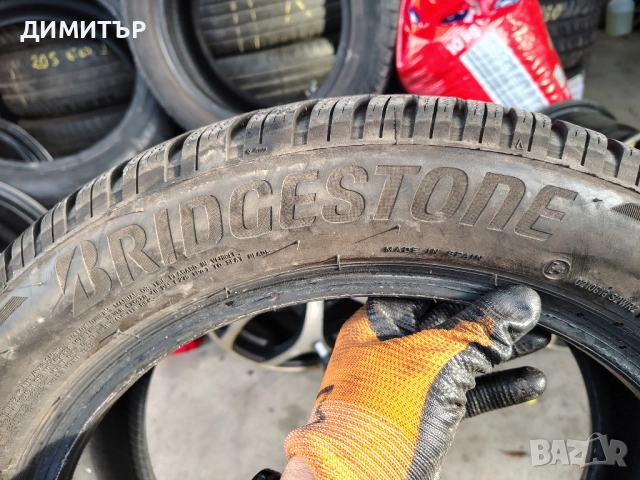 4бр.зимни гуми BRIDGESTONE 205 55 17 DOT23 цена за брой, снимка 3 - Гуми и джанти - 54045229