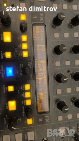 Behringer DDM4000 32-битов цифров DJ миксер , снимка 11 - Други - 53587694