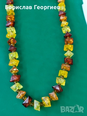 Гердан от кехлибар, снимка 3 - Колиета, медальони, синджири - 51521539