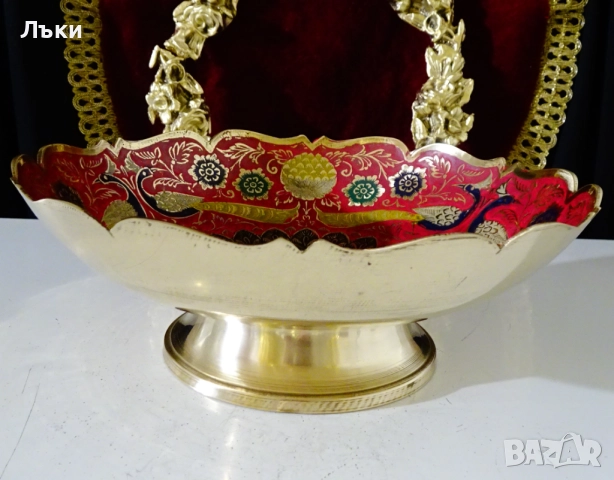 Повдигната бронзова фруктиера,паун,цветен клетъчен емайл. , снимка 2 - Антикварни и старинни предмети - 52417388