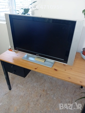 Продавам телевизор марка Philips
