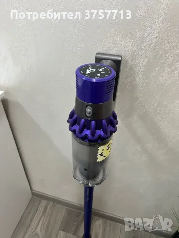 Прахосмукачка Dyson v10 с две четки, снимка 3 - Прахосмукачки - 48795630