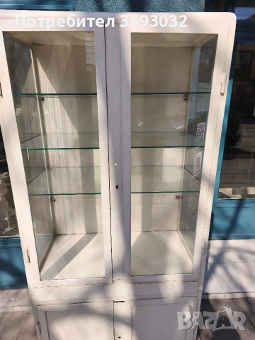 Автентична лекарска витрина , снимка 3 - Антикварни и старинни предмети - 54119618