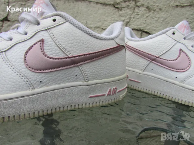 Дамски маратонки Nike Air Force 1 Low 'White Pink Glaze' GS, снимка 7 - Маратонки - 47862485