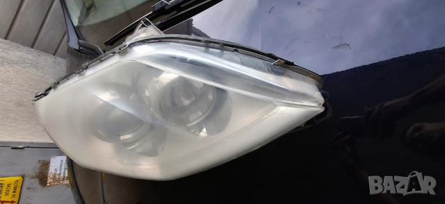 Оригинален десен фар Valeo за Рено Лагуна 3 комби Renault Laguna 3 Grandtour, снимка 5 - Части - 52801270