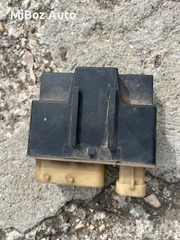 Реле за подгревни свещи , снимка 3 - Части - 49650109