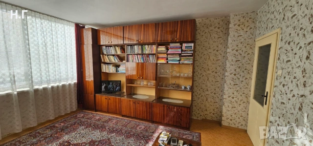 Холова секция, снимка 3 - Секции и витрини - 53110519