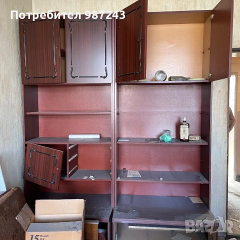 Мебели Соц – гардероби, секции, маси – запазени, снимка 2 - Секции и витрини - 52947598