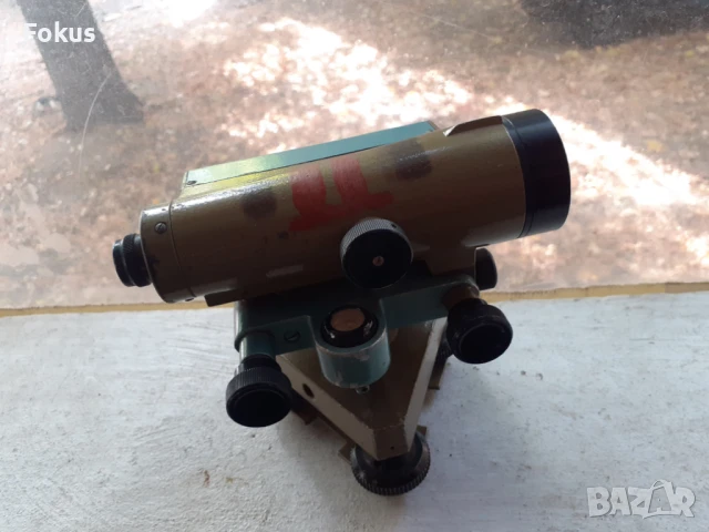 Стар военен уред бусола мерник нивелир, снимка 3 - Антикварни и старинни предмети - 51043275