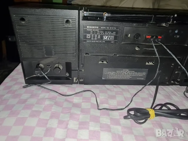Радиокасетофон Sanyo M-W170K, снимка 10 - Радиокасетофони, транзистори - 50232027