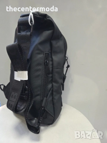 Черна чанта през рамо. , снимка 5 - Чанти - 53110857