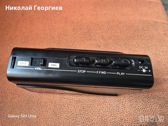 стерео радио уокмен , снимка 3 - Радиокасетофони, транзистори - 50432673