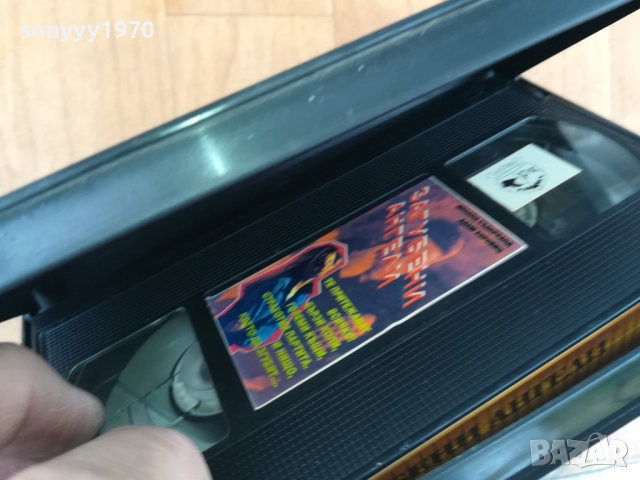 ЗАГУБЕНИ АНГЕЛИ-ORIGINAL VHS VIDEO TAPE 0312251748, снимка 2 - Други жанрове - 52641148