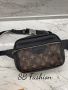 Louis Vuitton мъжка чанта реплика, снимка 4