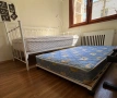 Eдинично легло с бяла метална рамка, снимка 2