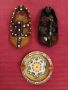 Три керамични, сувенирни пепелника, цървули. , снимка 1 - Декорация за дома - 45457047