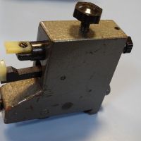 Комплект приспособления за шлайф 2-люнета и приспособление за диамантен изравнител, снимка 5 - Резервни части за машини - 45619422
