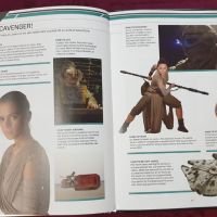 Star Wars годишник 2018 / Star Wars Annual 2018, снимка 9 - Енциклопедии, справочници - 45668213