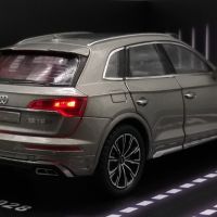 Метални колички: Audi Q5, снимка 5 - Колекции - 45875795