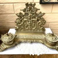Красива барокова месингова мастилница от Англия с поставка за писма, снимка 1 - Антикварни и старинни предмети - 45674299