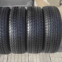 215 65 R15 Джипови гуми, снимка 1 - Гуми и джанти - 45659231