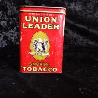 Стара ламаринена цигарена кутия от 1930-те, снимка 3 - Колекции - 45856195