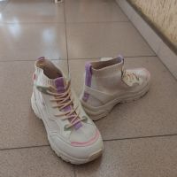 Обувки Zara с висока подметка 33 номер, снимка 4 - Детски обувки - 45207735