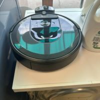 Прахосмукачка робот IRobot ROOMBA i7 (7158), снимка 2 - Прахосмукачки - 45323969