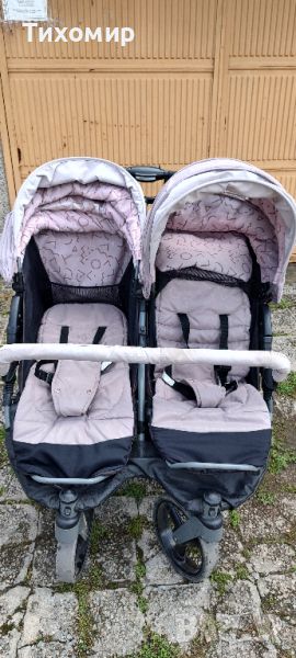 Двойна количка за близнаци/породени., снимка 1
